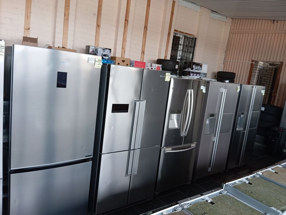 Холодильник SIDE-BY-SIDE Samsung RSG5FURS нержавейка серый из Германии