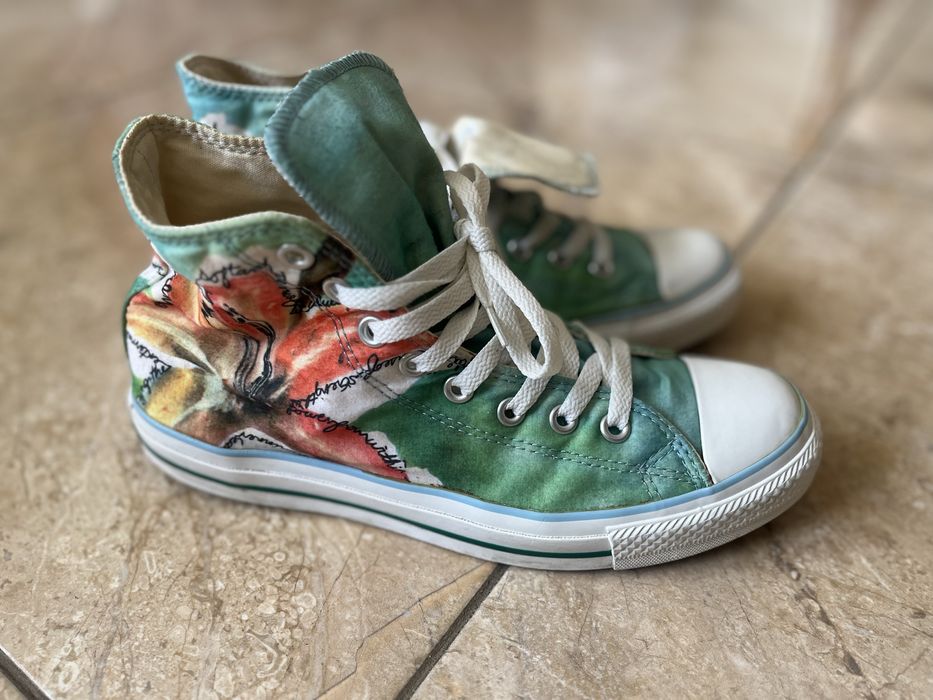 Взуття. Кеди.