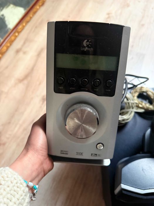 zestaw głośników- LOGITECH Z-5500 Digital 5.1