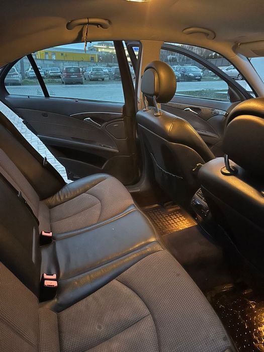 Mersedes E270 не розмитнений