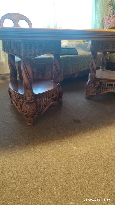 Продам великий стіл