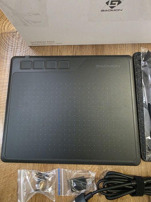 GAOMON S620 Tablet graficzny 6,5 x 4 cala z piórem bez baterii
