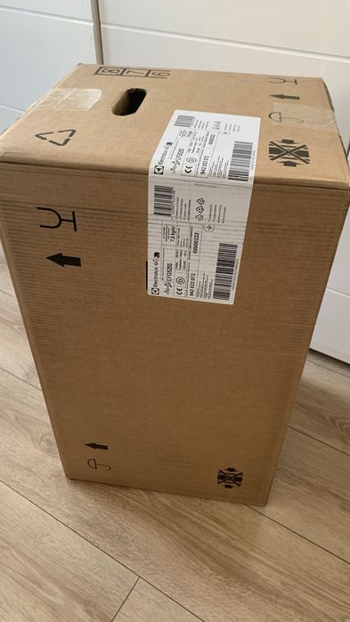 Витяжка вбудована Electrolux LFG525S