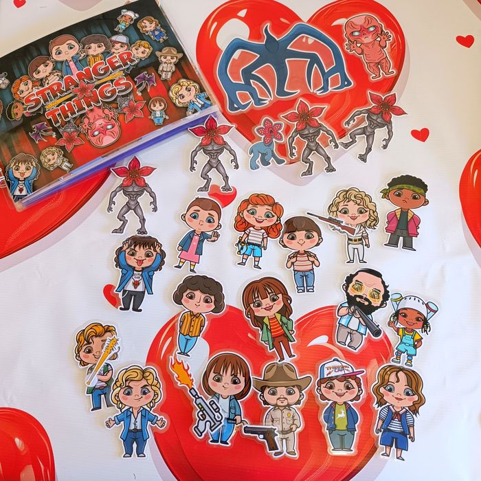 Дивні дива Stranger things альбом на липучках