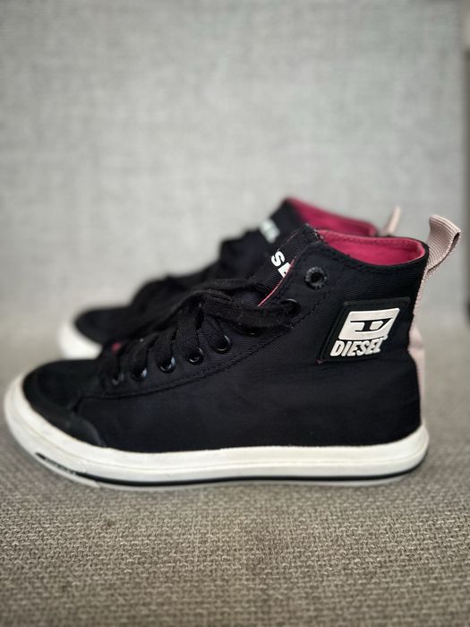 Trampki Diesel 37