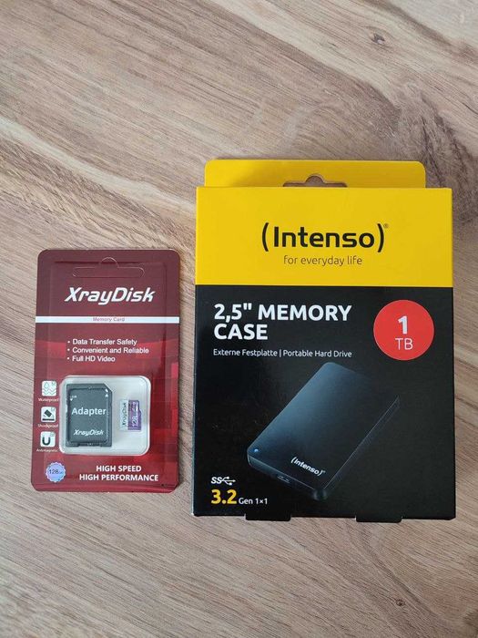 Karta microSDXC 128GB, dysk HDD Intenso 2,5'' Memory Case 1TB. USB 3.2