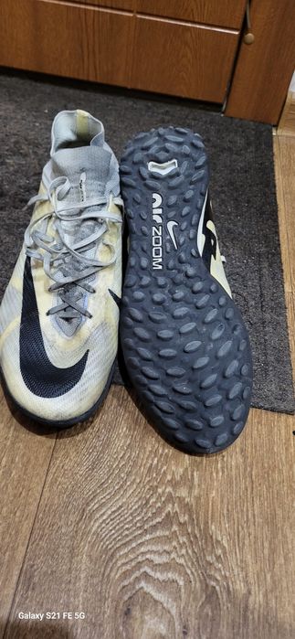 Професійні сороконіжки Nike 44.5