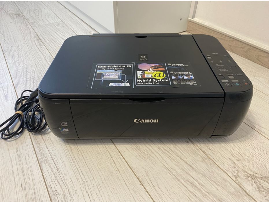 Принтер цветной Canon