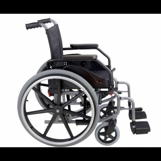 Cadeira de Rodas Manual em Aço Celta 41/43/46 cm Roda Grande - NOVO