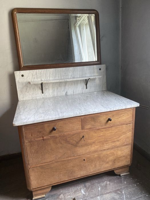 OKAZJA / Toaletka    / ANTYK