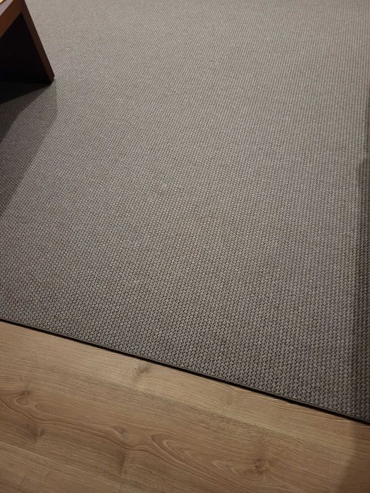 Tapete Castanho 2,40×2,30 - Como Novo