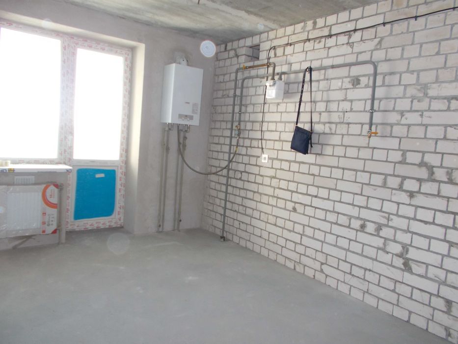 Продам кв-ру 44\21\12 м2 з індивід-им газовим опаленням місто Чернігів