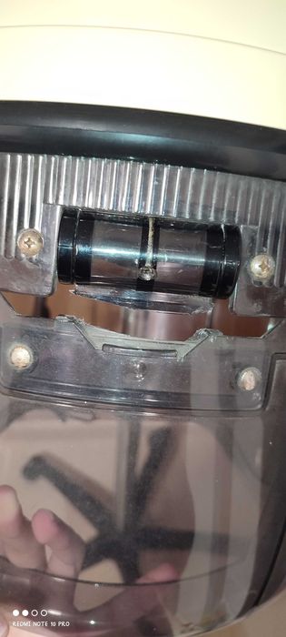 Secador de cabelo com pé