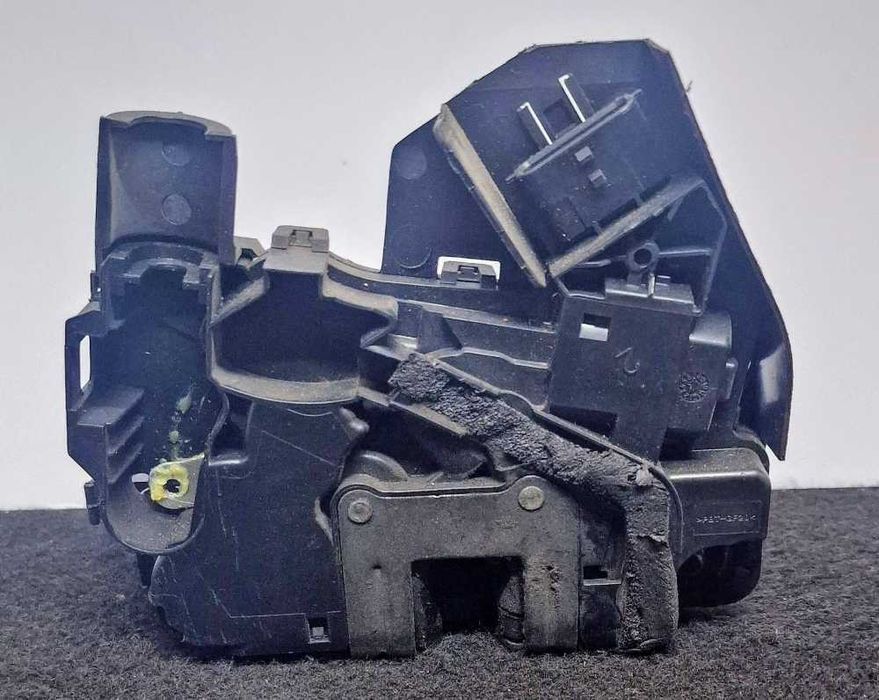 Fechadura / Fecho Porta Frente Direito RENAULT MEGANE IV Hatchback (B9A/M/N_) ano 2015