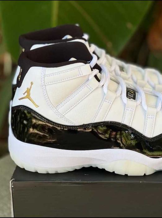 NikeAir Jordan11RetroDMP Gratitude R.38