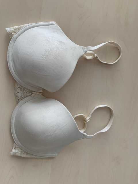 Kremowy biustonosz Debenhams rozmiar 65 DD