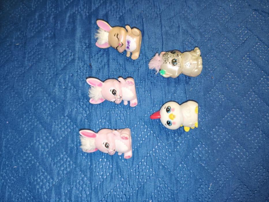 5 zwierzątek najlepszych przyjaciół lalki Brystal Bunny z popularnej serii zabawek Enchantimals od firmy Mattel