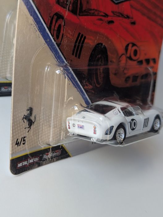 Vintage Racing Premium Hot Wheels Ferrari 250 GTO Porsche 917k Gulf