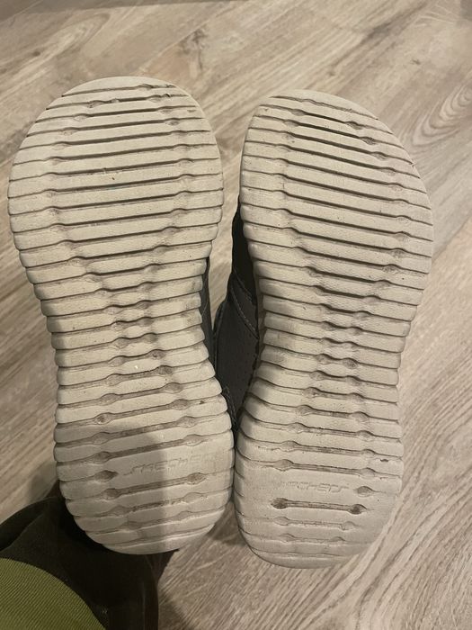 Демісезонні чоботи кросівки Skechers 32 20см