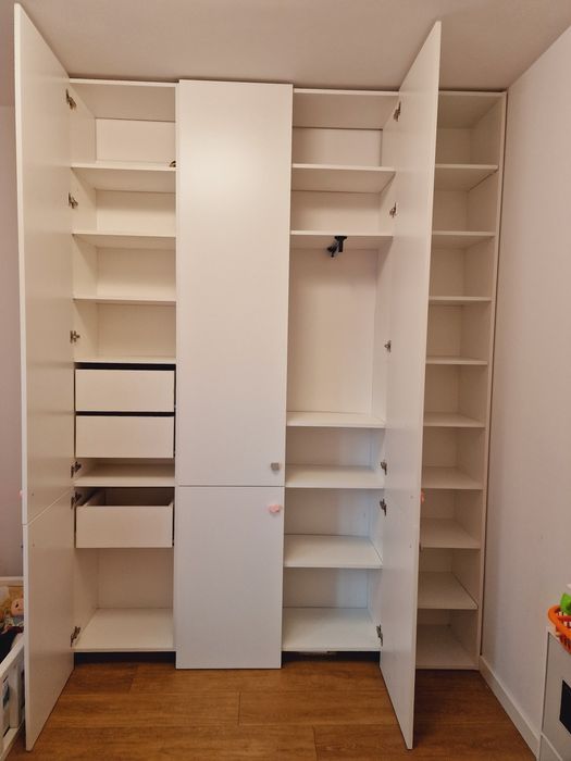 Meble, szafa, szafy na wymiar, zabudowy garderób, wymiana frontów.