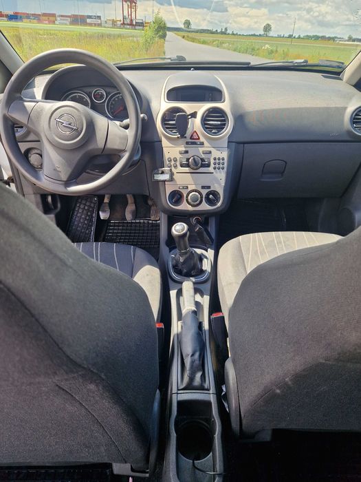 Opel corsa d2008