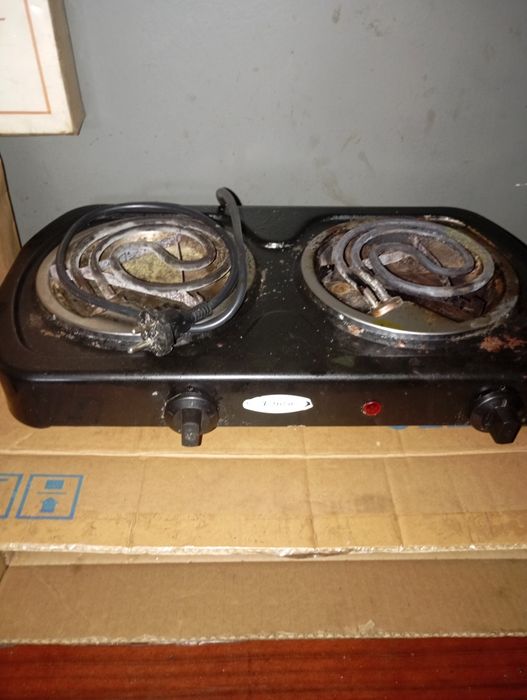 Продам электропечь Леміла