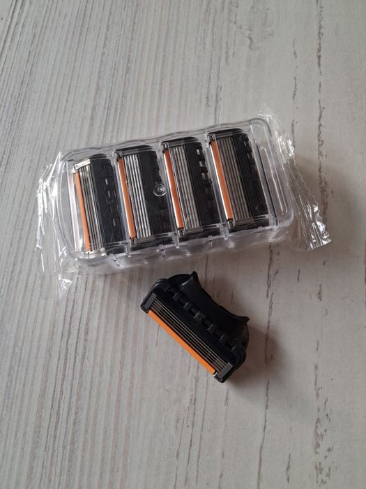 Змінні картриджі для гоління чоловічі, леза, підходять для Gillette Fusion.