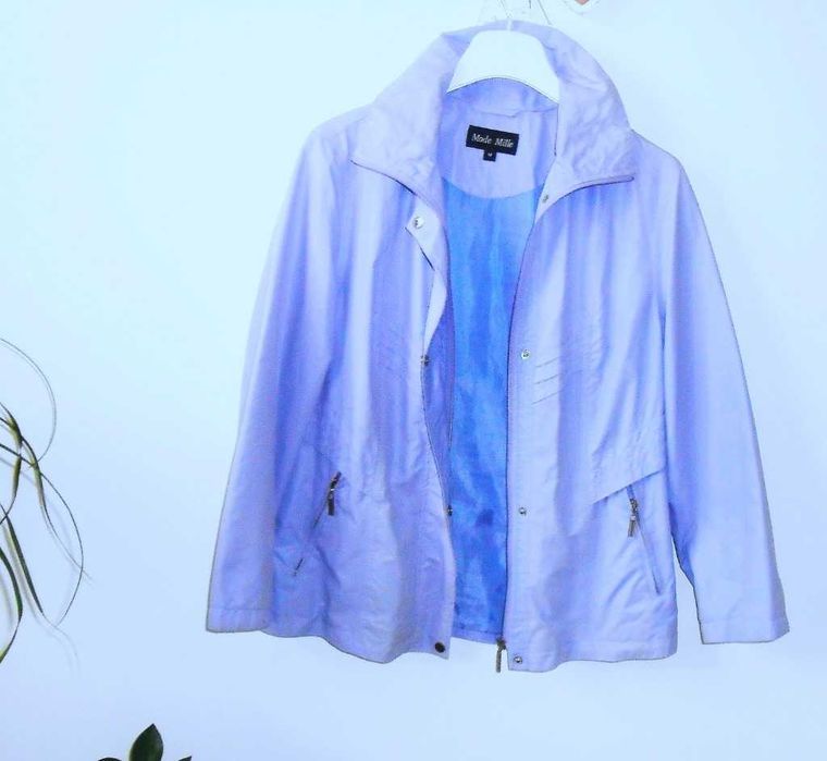 Super fajna kurtka wiosenno-letnia, roz. 38/40/42/44