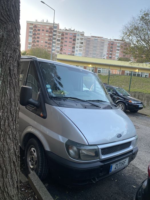 Carrinha de tres lugares Ford Transit comercial 2000tddi, ano 2005