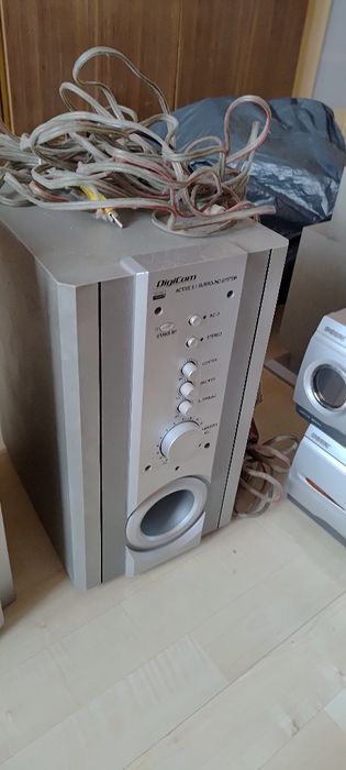 Wieża Sony z zestawem
