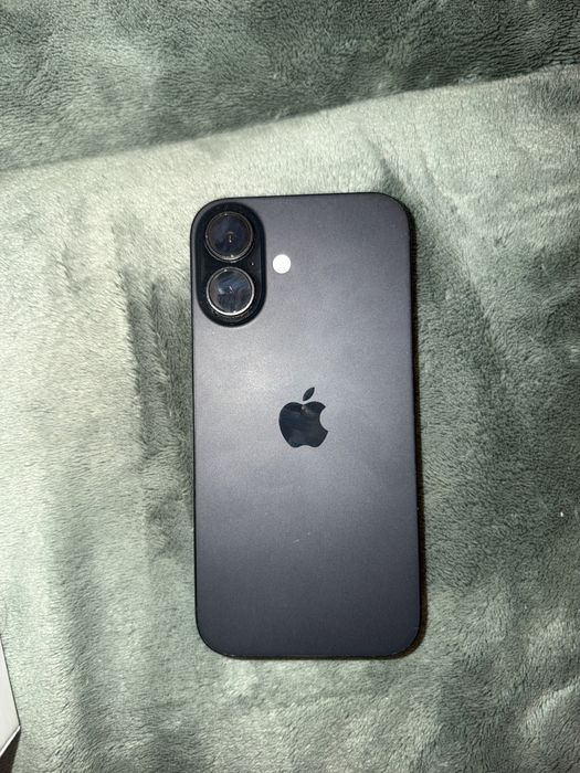 iphone 16 czarny