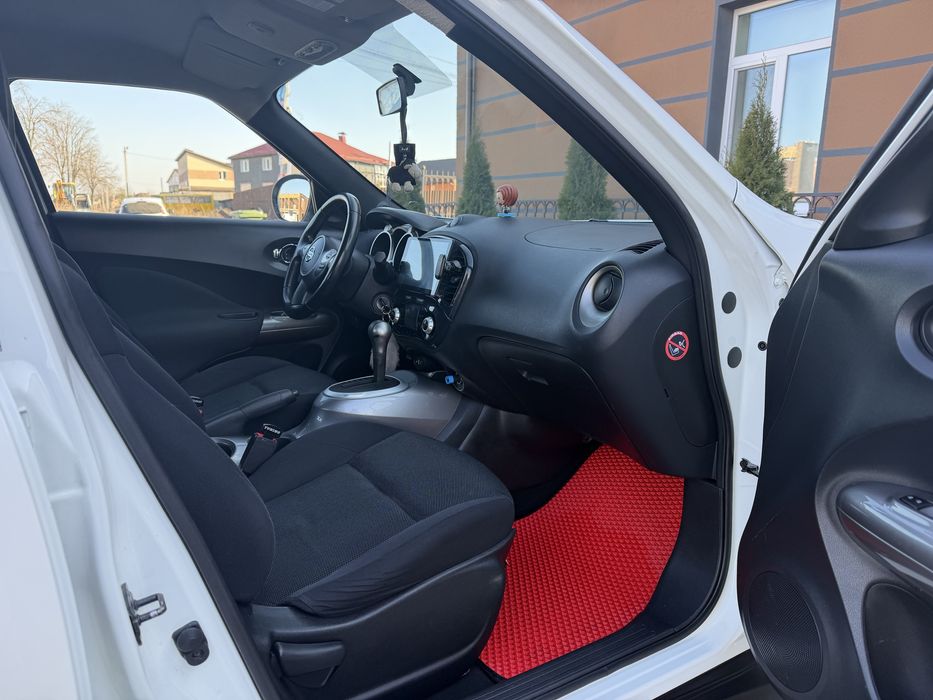 Nissan Juke, 1,6 газ/бенз, АКПП