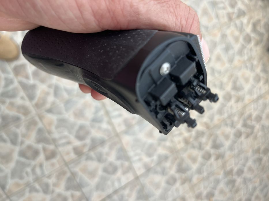 Maquina de barbear , Braun serie 3 .