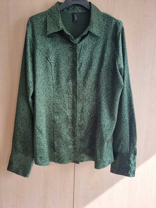 Koszula zielona w kropki satynowa panterka czarna carry czarne