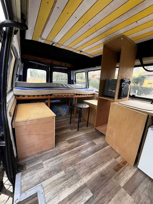 Ford Transit - Especial Dormitório (Campervan)
