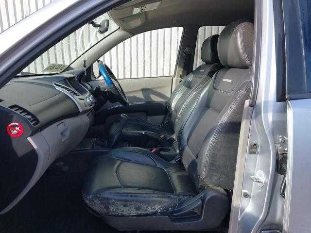 Mitsubishi L200 2010