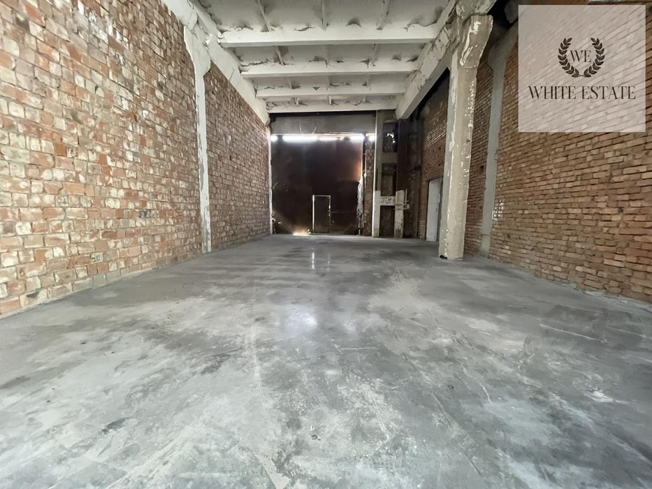 Приміщення в промисловому районі