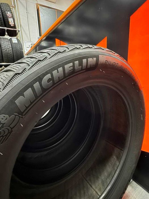 Шини б/у 245/50 R19 Michelin Pilot Alpin 5 - 5.6-5.7мм, 2021 рік зима