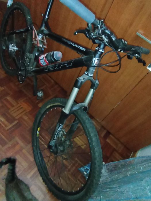 Bicleta BTT BH hunter