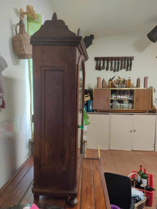 Santuário em madeira