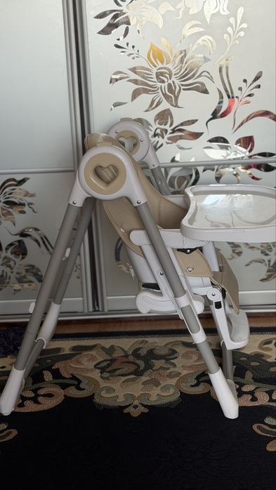 Стільчик для годування, дитячий стільчик