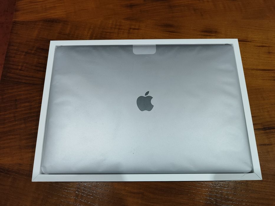 MacBook Pro 16” 2019 i7 | 16GB RAM | Excelente estado | Bateria boa