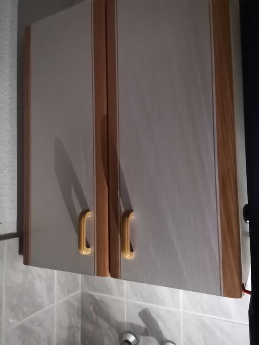 Szafka drewniana do łazienki