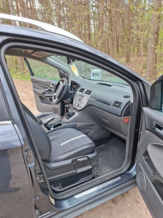 Sprzedam prywatne auto - Ford Kuga!