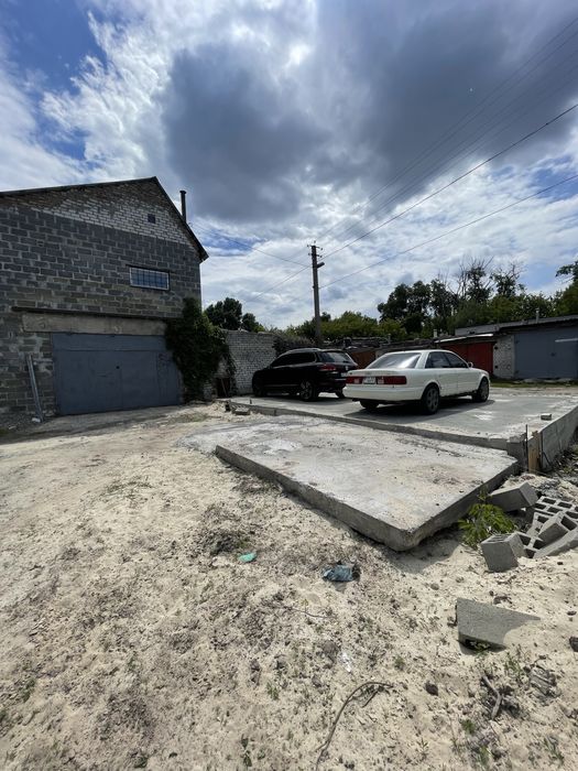 Гараж 5 гаражів в ряду