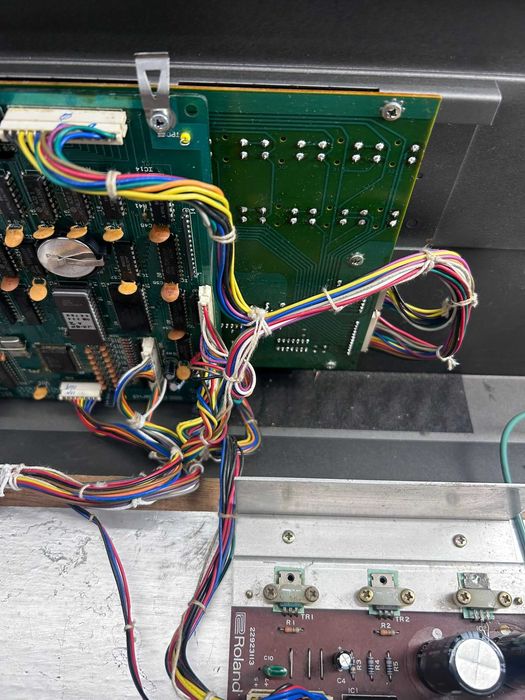 Sintetizador Roland JX-8P