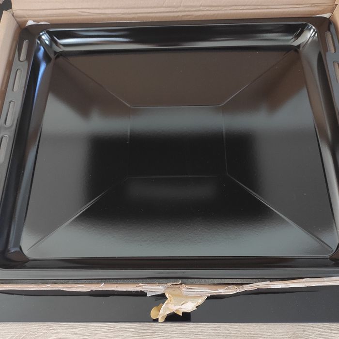 Blacha i kratka do piekarnika