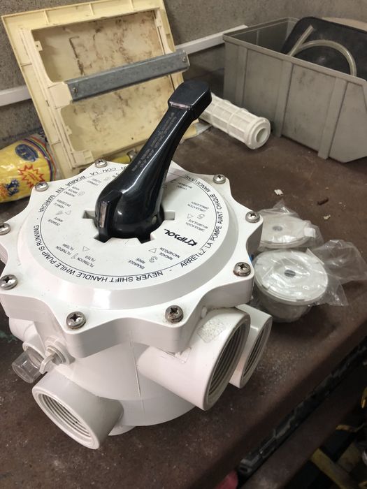 Pool Equipment64282570949378124