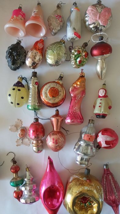 Елочные  игрушки  ссср снегурочка  снеговик огурец