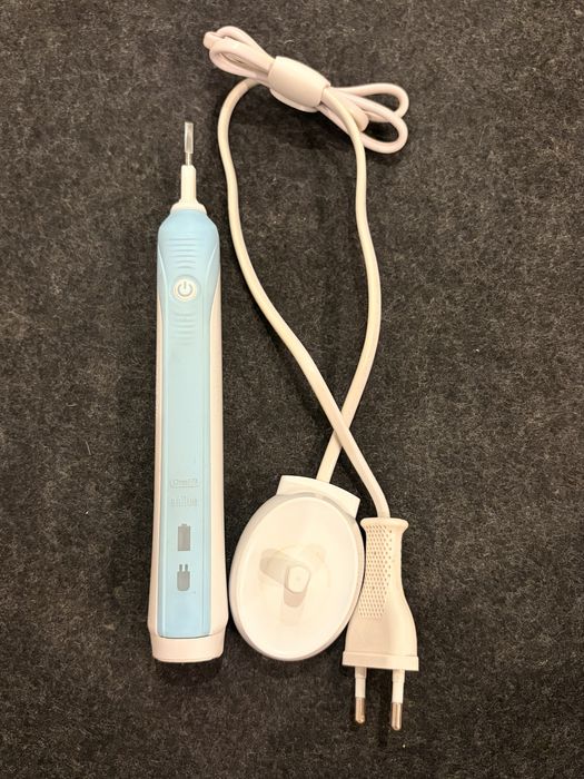 Szczoteczka elektryczna Oral-B